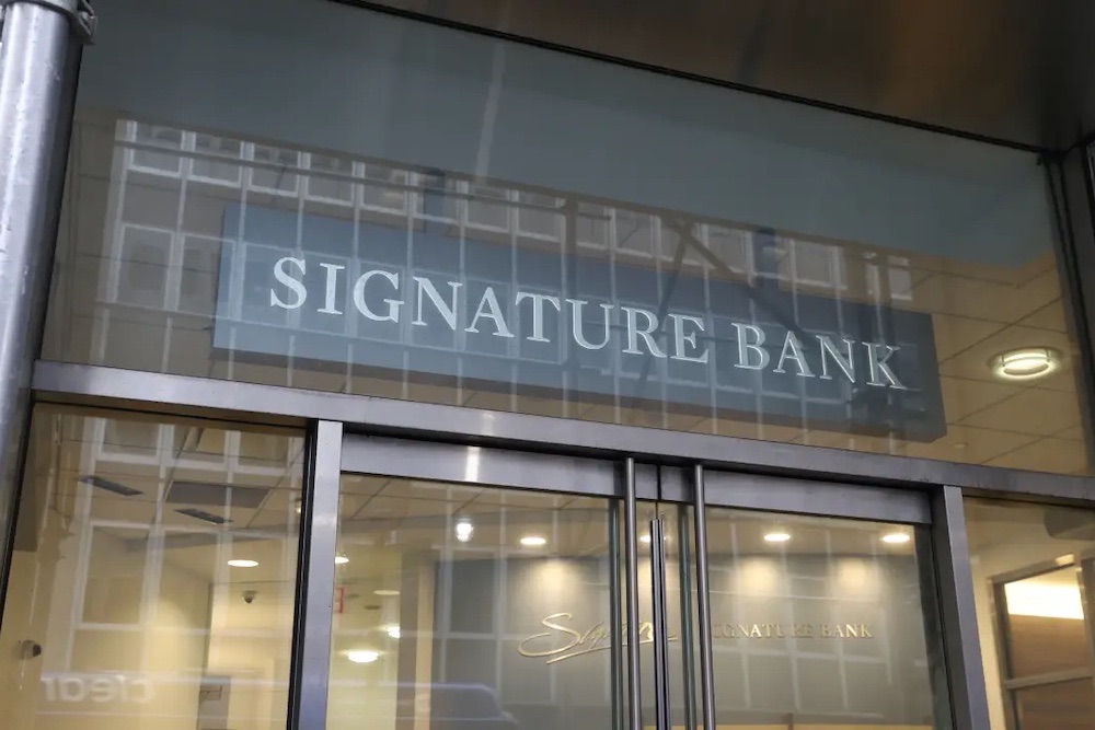 Signature Bank